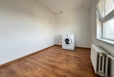 Casă individuală cu 9 camere cu Canalizare în Brătianu - 17