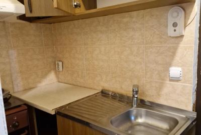 Garsonieră nedecomandată în Olimpia-Stadion - 5