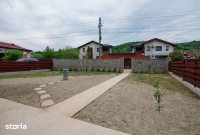 Casă cu 4 camere cu Teren 600 Mp în Ștefănești - 2