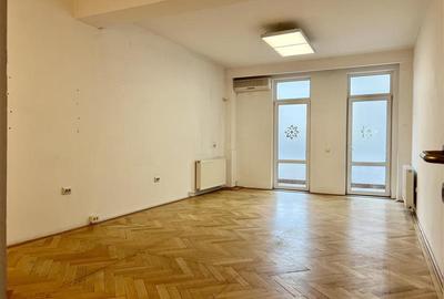 Duplex cu 9 camere cu Canalizare în Dorobanți - 12
