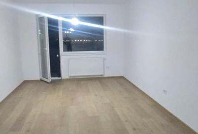 Apartament cu 3 camere în zona Tractorul, COD 8262 - 4