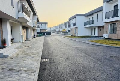 0% Comision – Casa noua intr-un cartier linistit de case, zona Terra - 2