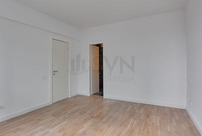 Apartament cu 4 camere decomandat în Pipera - 9