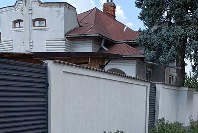 Casă cu 5 camere cu Teren 1820 Mp în Radovan - 4
