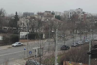 Apartament cu 2 camere decomandat în Băneasa - 1