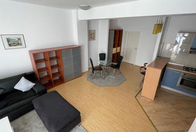 Apartament cu 2 camere semidecomandat în Complex Studențesc - 7