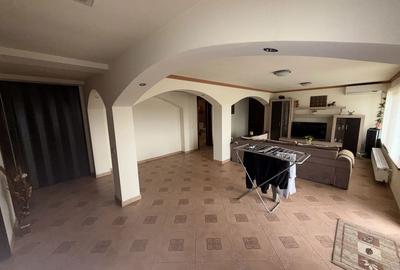 Casă cu 4 camere în Domnești - 8