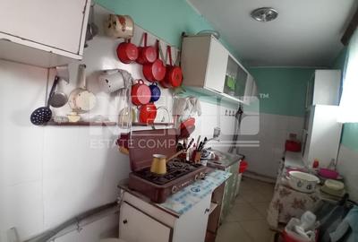 Casă individuală cu 6 camere cu Canalizare în Central - 10