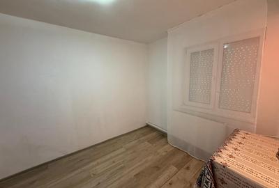 Camera de camin cu baie proprie - 2