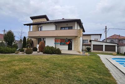 Casă cu 5 camere cu Canalizare în Cetate