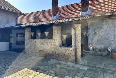 Casă cu 4 camere în Cârăști - 12