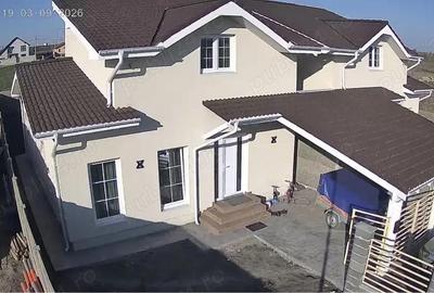 Casă cu 3 camere cu Teren 380 Mp în Central - 1