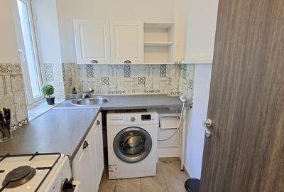Apartament decomandat, mobilat în Tei - 12