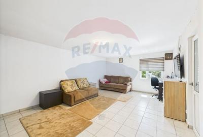 Casa de vacanta cu teren generos - 2.400 mp - 5