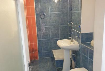 Apartament cu 4 camere decomandat în Central - 2