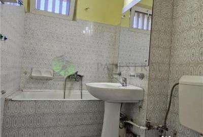 Apartament cu 2 camere semidecomandat în Tractorul - 2