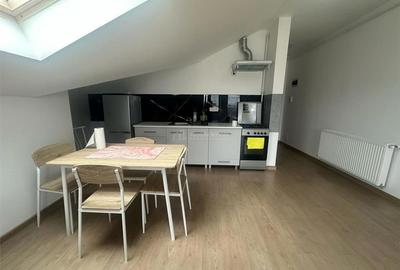 Apartament cu 3 camere decomandat în Cetate - 3