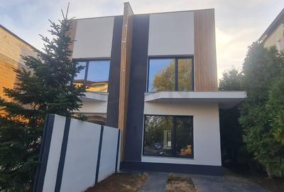 Casă individuală cu 4 camere cu Canalizare în Ostratu - 2