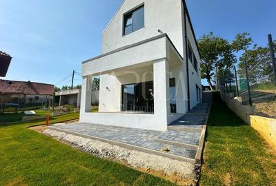 Casă individuală cu 4 camere cu Canalizare în Feleacu - 2