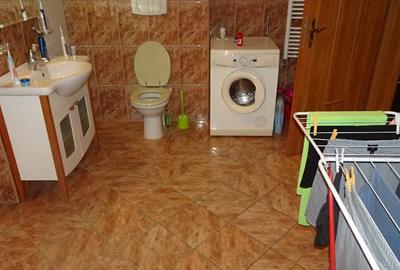 Apartament cu 3 camere decomandat în Central - 17