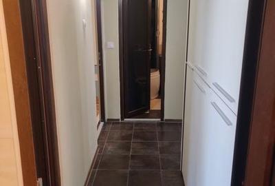 Apartament cu 3 camere decomandat în Micro 2 - 6