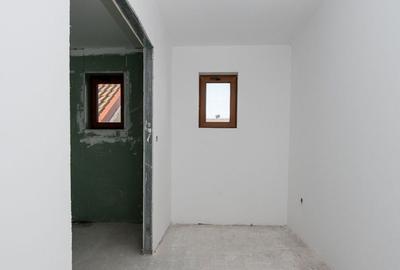 Casă individuală cu 4 camere cu Canalizare în Nord - 10