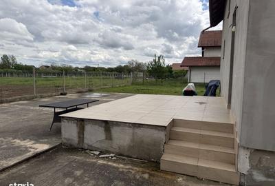 Casă cu 4 camere în Mărtinești - 8