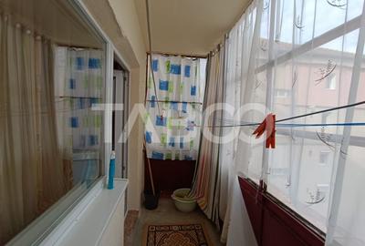 Apartament 3 camere mobilat si utilat de inchiriat Sibiu zona Strand - 8