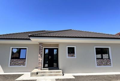 Casă cu 3 camere cu Teren 450 Mp în Sânmihaiu Român - 6