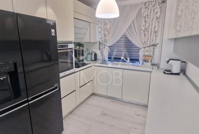 Casă cu 4 camere cu Teren 100 Mp în Broscărie - 6