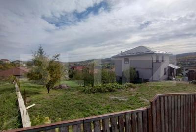 Teren de 728 mp, în Sigmir - 4