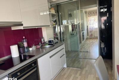 Apartament cu 2 camere decomandat în Carpați 2 - 8