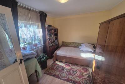 Casă individuală cu 2 camere cu Canalizare în Central - 2