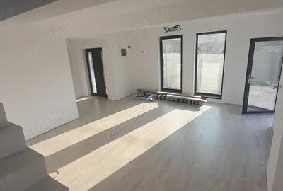 Casă cu 4 camere cu Teren 300 Mp în Berceni - 4