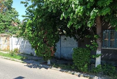 Casă cu 4 camere cu Teren 1250 Mp în Drăgășani - 8