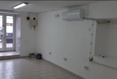 Spațiu comercial, de 20 mp, în Central - 1
