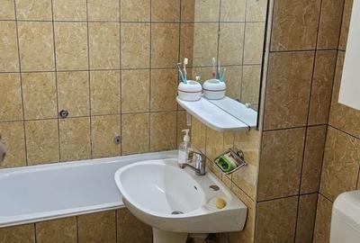 Apartament cu 3 camere decomandat în Central - 3