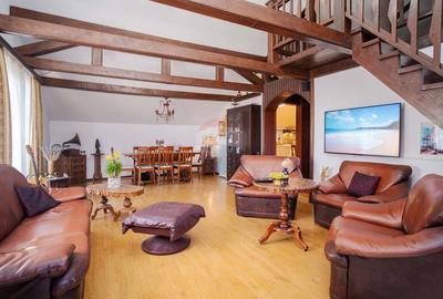 Casă individuală cu 7 camere cu Piscina în Sărărie - 1