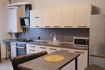 Apartament cu 3 camere decomandat în Mihai Viteazul