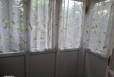 Apartament cu 2 camere decomandat în 9 Mai - 10