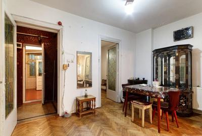 Oportunitate unica! 4 camere centru etaj 1 ideal locuin?? Oportunitate unica! 4 camere centru etaj 1 ideal locuin?? - 3