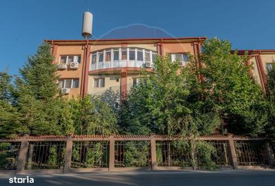 Spațiu comercial, de 3,250 mp, în Central - 17