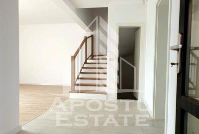 Casă cu 4 camere cu Teren 285 Mp în Chișoda