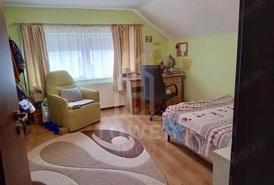 Casă cu Teren 522 Mp în Gușterița - 4