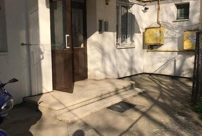 Apartament cu 3 camere decomandat, mobilat în Central - 24