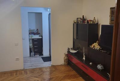 Gara de Nord, Sector 1 - 6