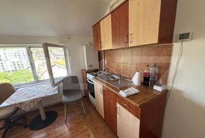Garsoniera de vanzare, cu mansarda, 25 mp, zona Bradet - 5