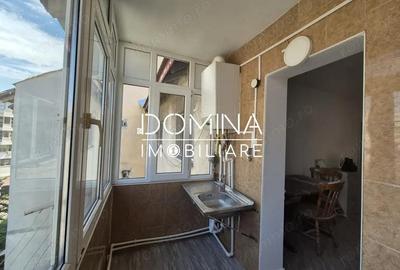 Apartament cu 3 camere decomandat în Central - 1