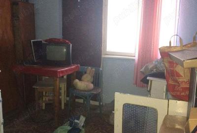 Apartament cu 2 camere decomandat în Băi - 4