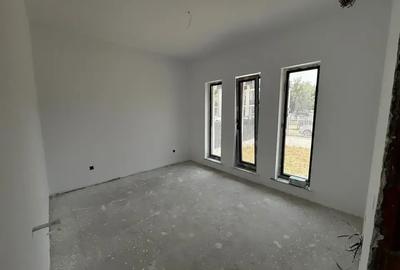 Casă cu 5 camere cu Teren 250 Mp în Mânăstirea - 7